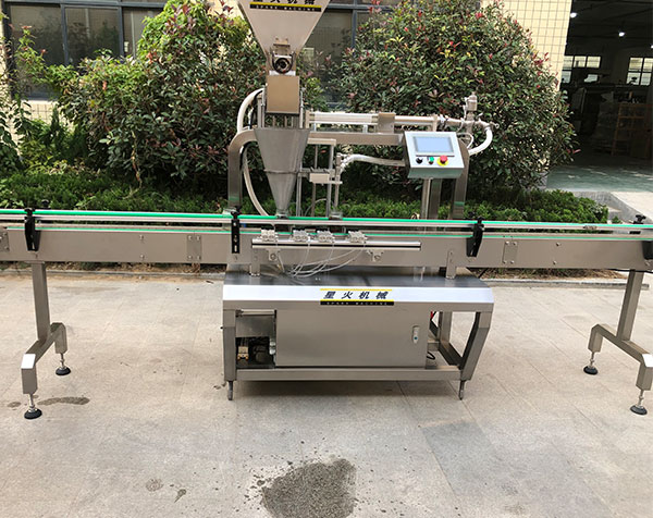 直線式榨菜灌裝生產線實拍圖