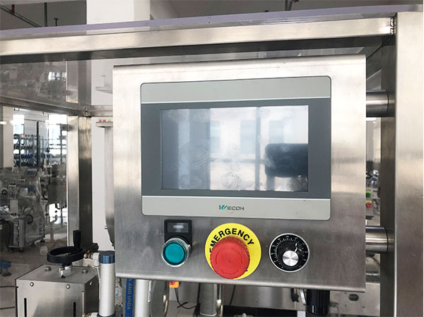 大型香菇醬灌裝機械細節圖