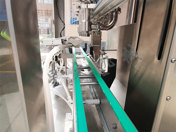 鄭州辣椒醬灌裝機